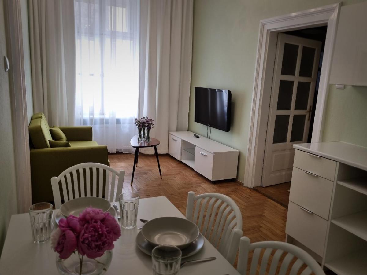 St. Mark Apartment Krakow Bagian luar foto